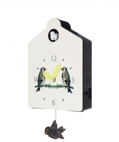 Фото: Часы настенные с кукушкой и маятником Clocker KuKuOne, деревянные, белые-1 Часы настенные с кукушкой и маятником Clocker KuKuOne, деревянные, белые-1